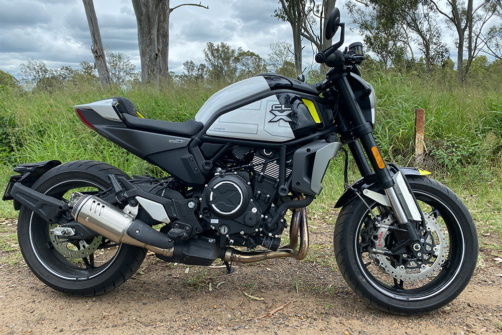 CFMOTO 700CL-X Sport side view.