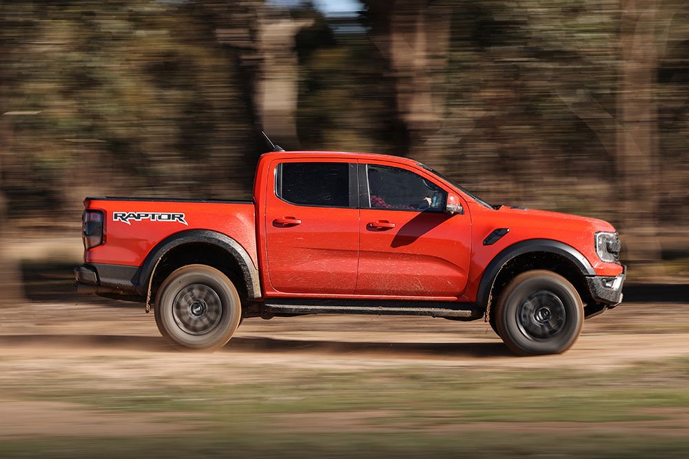 Ford Ranger Raptor side view.