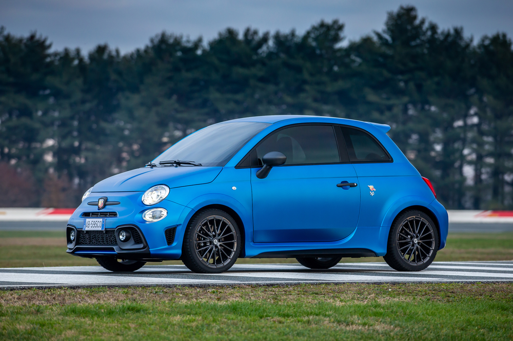 Abarth 595 Competizione Review | RACQ