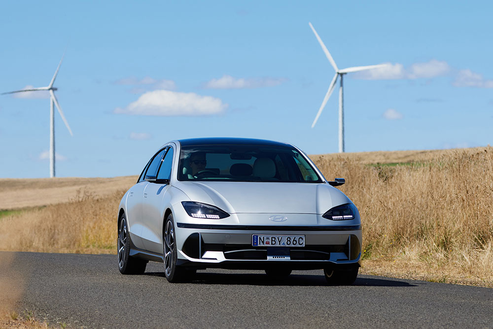 Hyundai Ioniq 6 front view.
