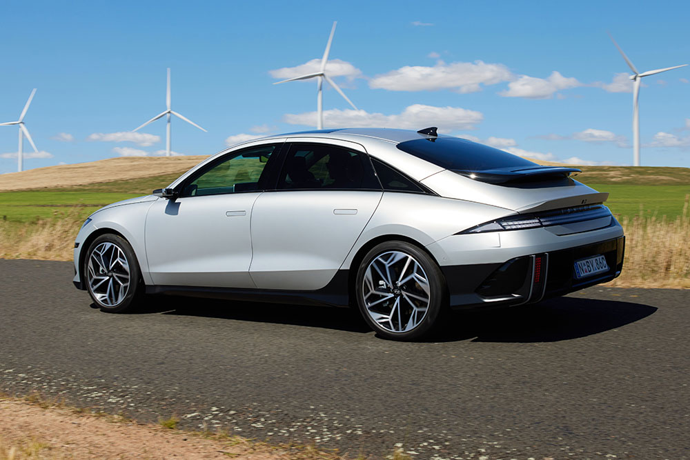 Hyundai Ioniq 6 side view.