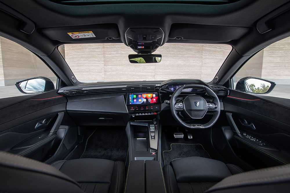 Peugeot 308 GT Premium interior.