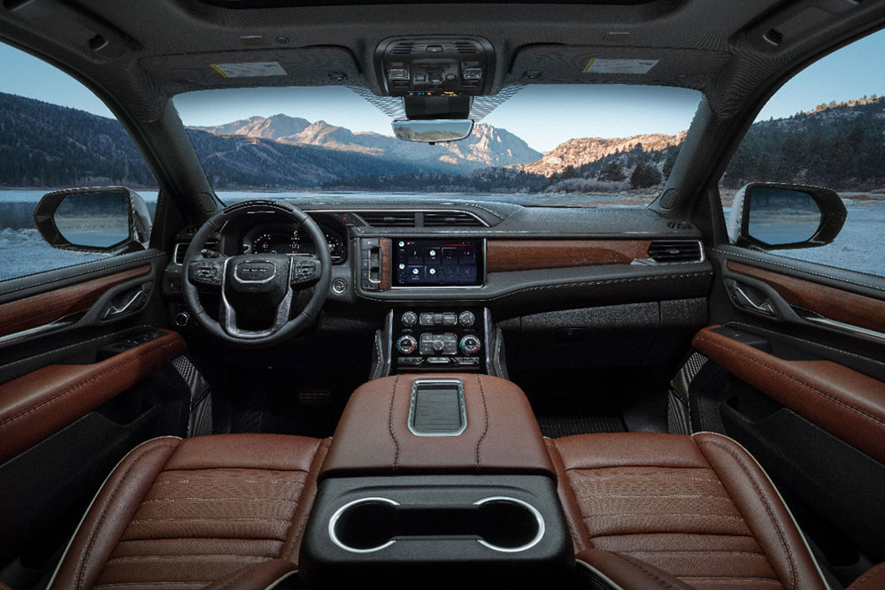 GMSV Yukon SUV interior.