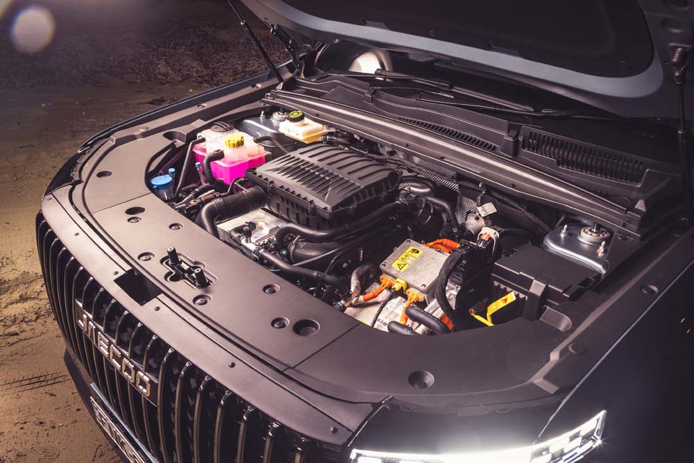 Jaecoo J7 PHEV engine.