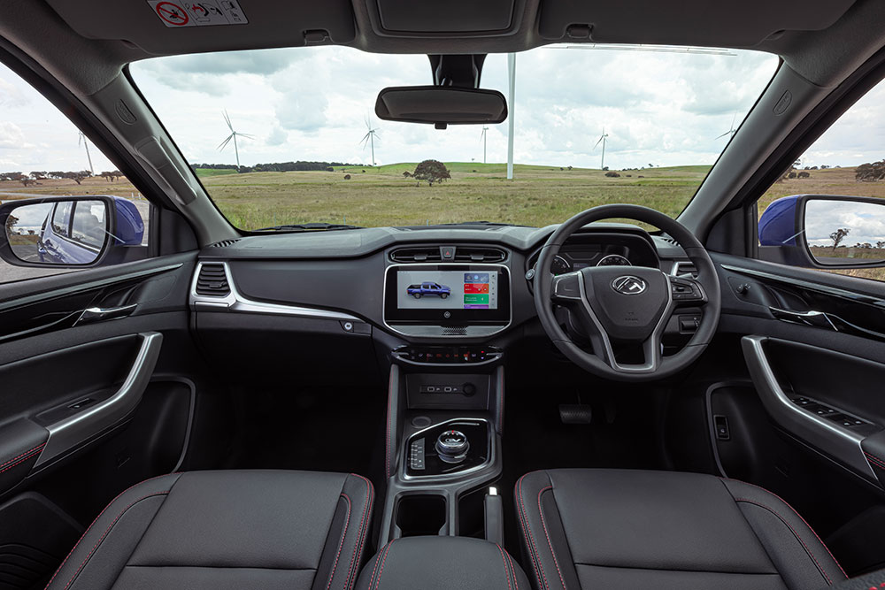 LDV eT60 EV ute interior.