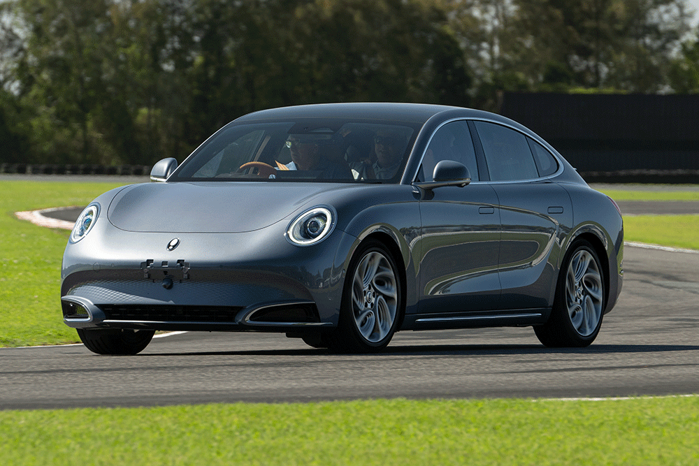 GWM ORA 7 Sport front view