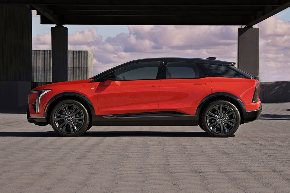 Cadillac Optiq side view.