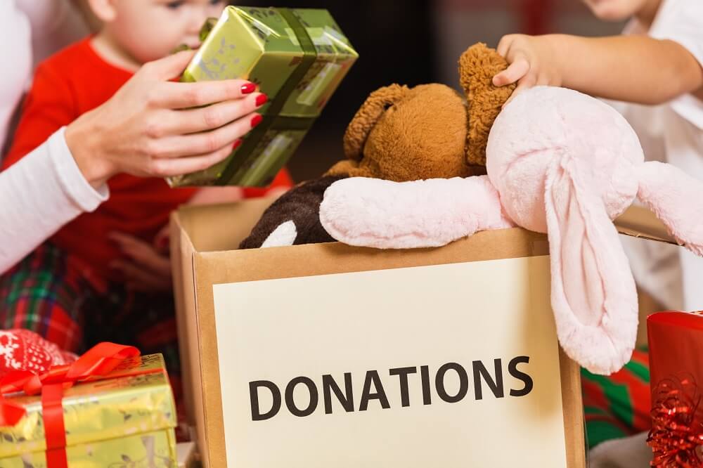 Five Ways To Give Back This Christmas | RACQ